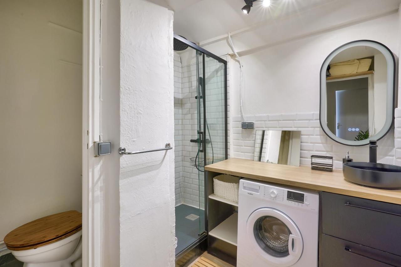 Sweet Apartment In The Heat Of The 15Th Париж Екстериор снимка